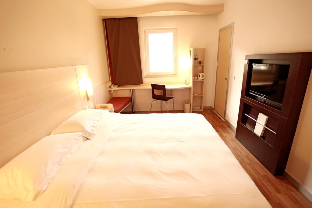 Ibis Anyang Jiefang Ave Hotel Exterior photo