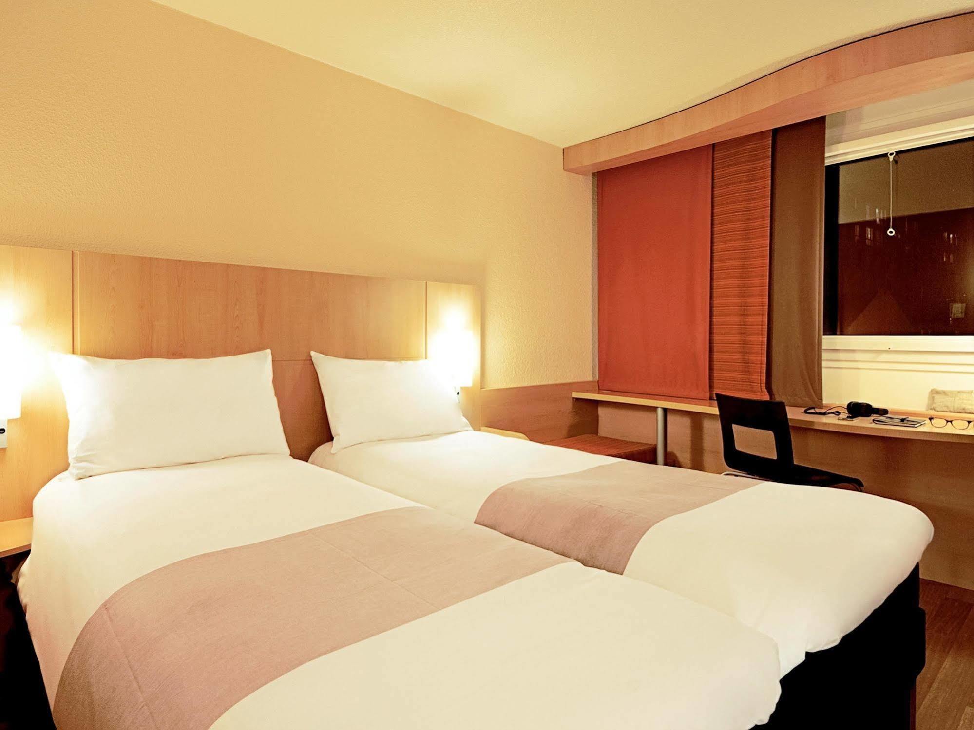 Ibis Anyang Jiefang Ave Hotel Exterior photo