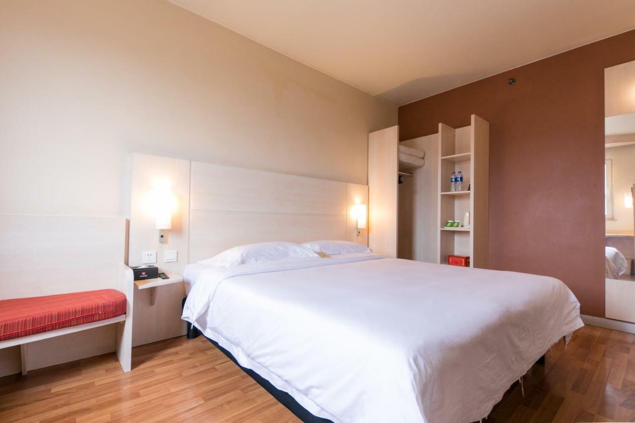 Ibis Anyang Jiefang Ave Hotel Exterior photo